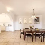 Villa Rhodia Sztení